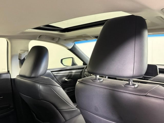 Used 2019 Lexus ES 350 w/ Accessory Package 2 FWD image 28