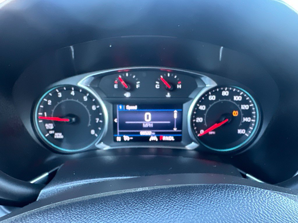 Used 2020 Chevrolet Equinox LT AWD/4WD image 2