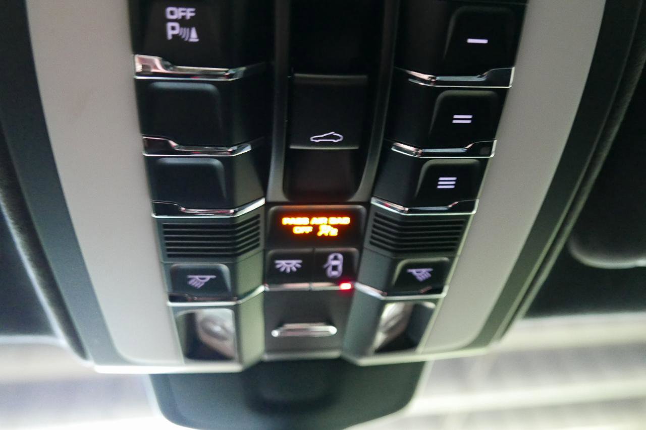 Used 2012 Porsche Panamera Turbo S AWD/4WD image 14