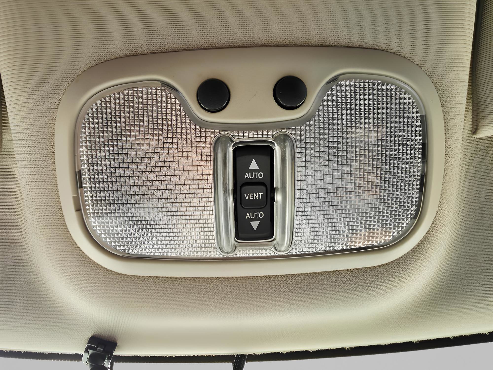 Used 2017 Jeep Patriot High Altitude image 31