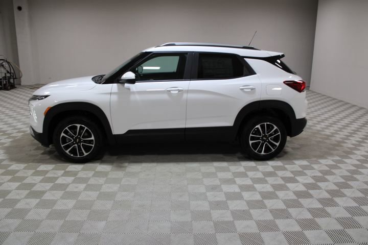 New 2026 Chevrolet TrailBlazer LT w/ Convenience Package image 8