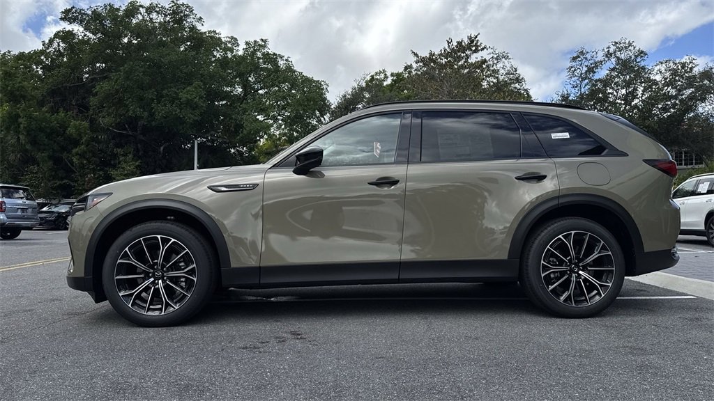 New 2025 MAZDA CX-70 Plug-In Hybrid w/ Premium Pkg image 28