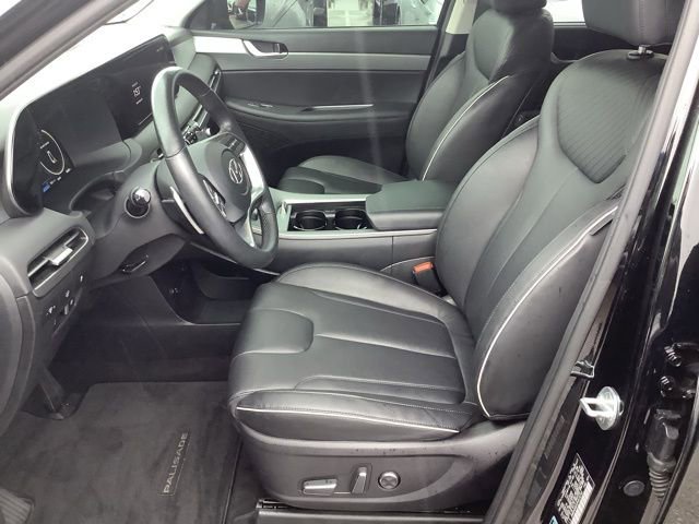 Used 2023 Hyundai Palisade SEL w/ Premium Package image 11