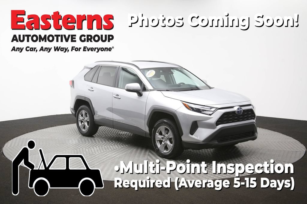 Used 2024 Toyota RAV4 XLE AWD/4WD image 47