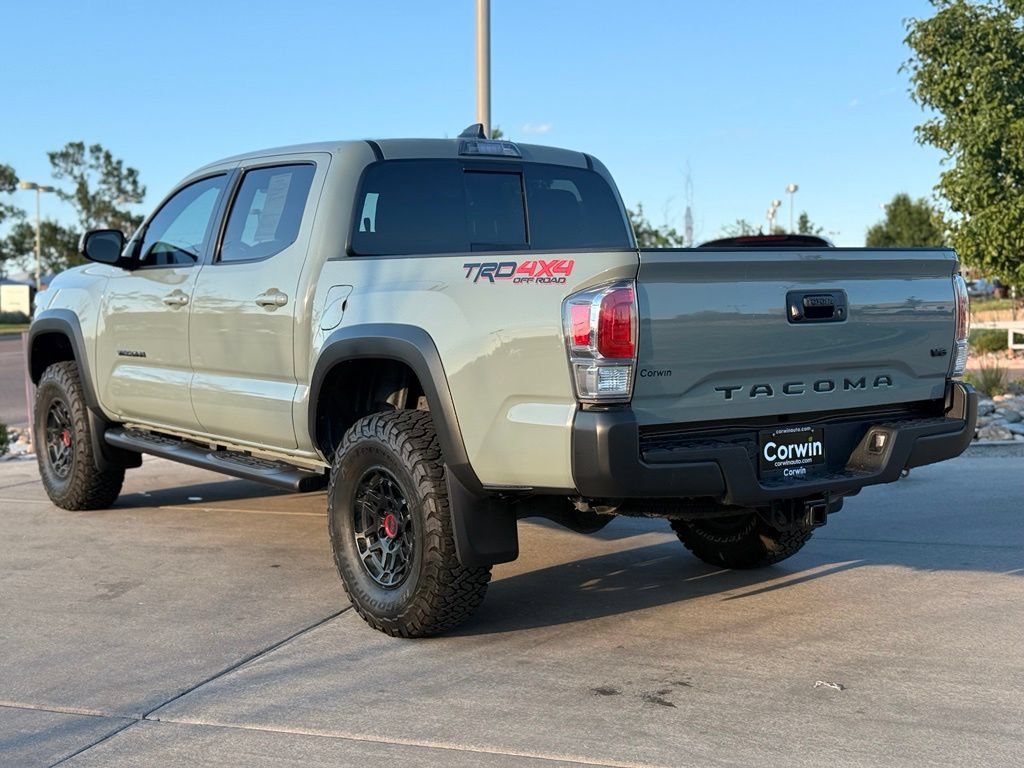Used 2022 Toyota Tacoma TRD Off-Road w/ Black Out Package (TMS) AWD/4WD image 5