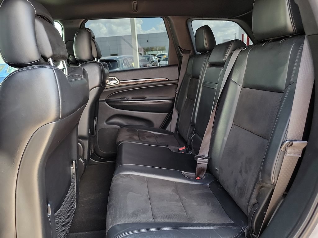 Used 2020 Jeep Grand Cherokee Altitude RWD image 19