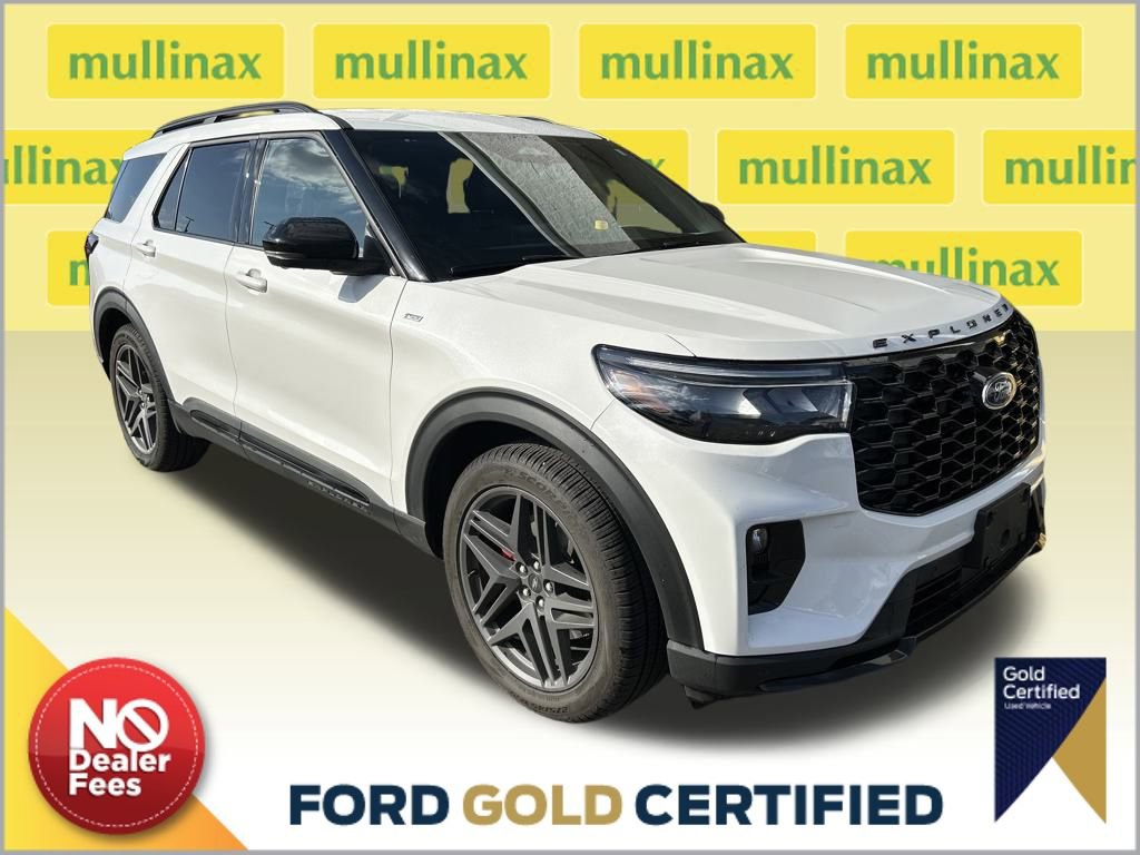 Certified 2025 Ford Explorer ST-Line w/ Premium Package image 1