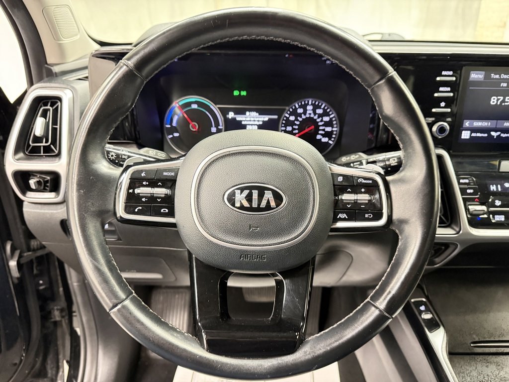 Used 2021 Kia Sorento S image 29