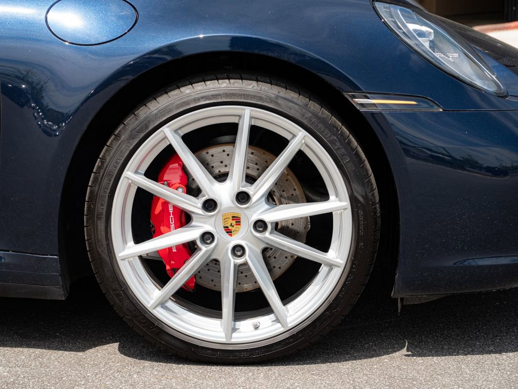Certified 2022 Porsche 911 Carrera S RWD image 31