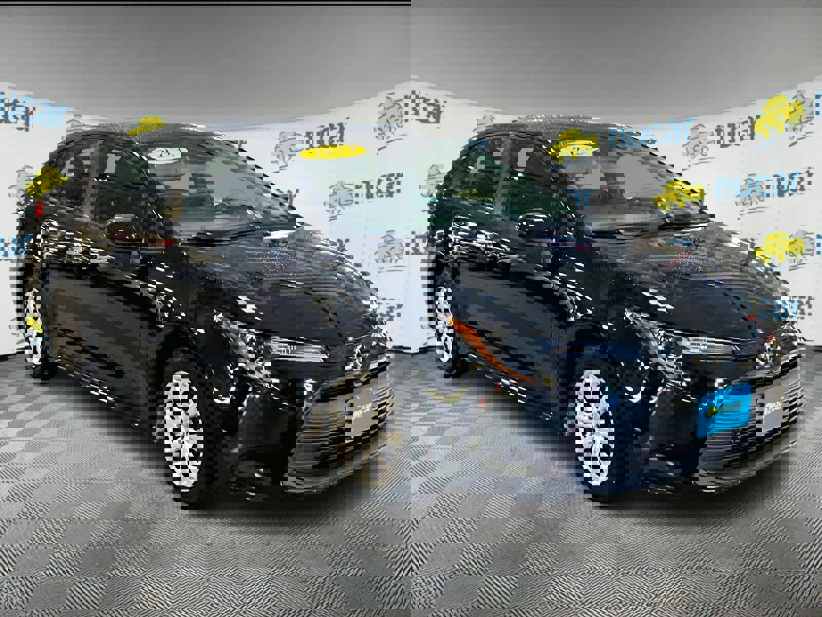 Used 2023 Toyota Corolla LE image 1