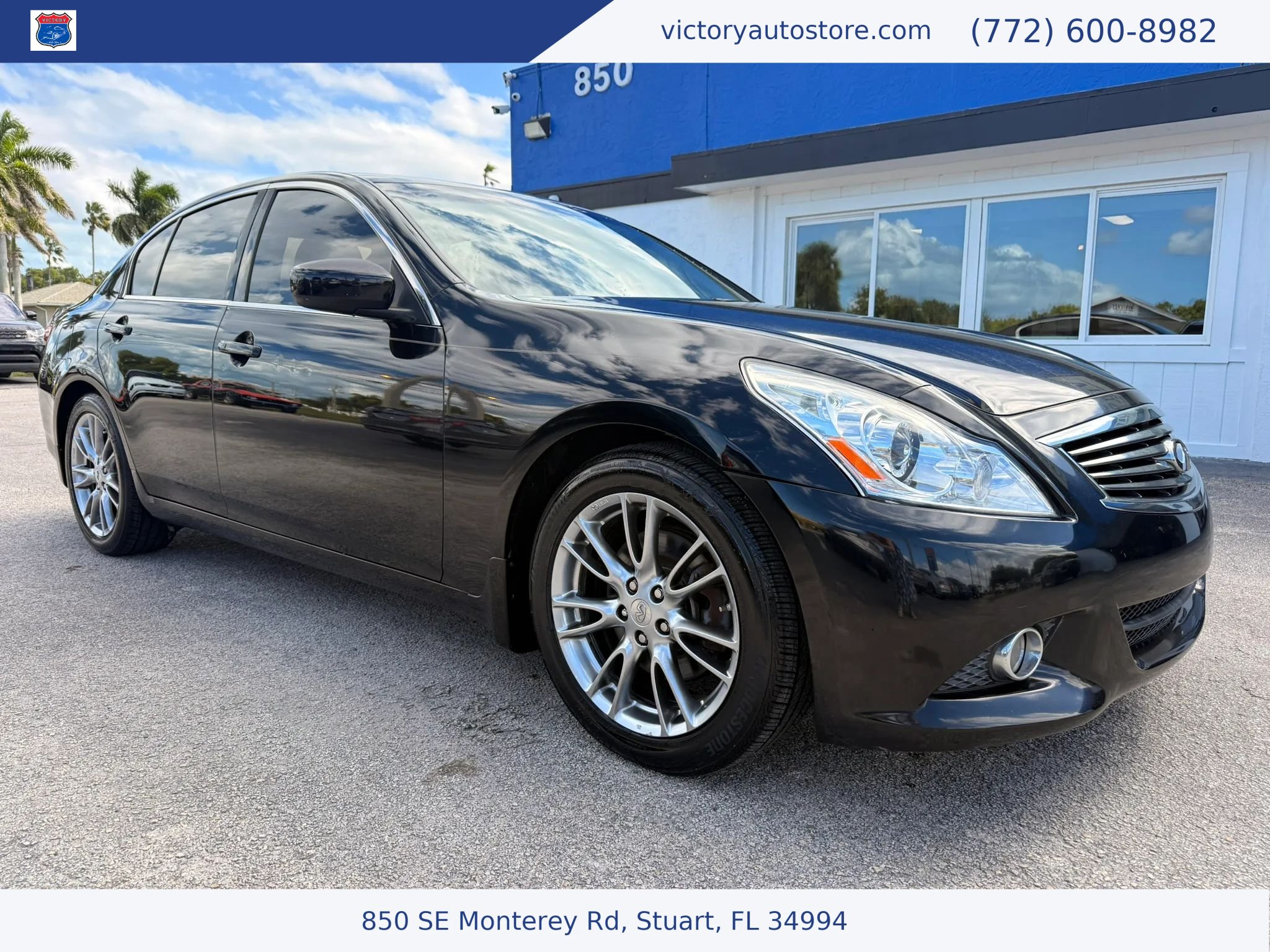 Used 2011 INFINITI G37 Journey w/ Premium Pkg RWD image 1