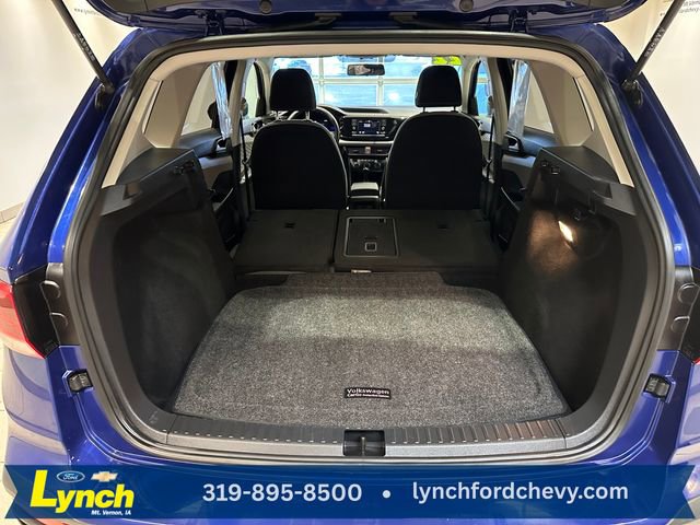 Used 2022 Volkswagen Taos S image 16