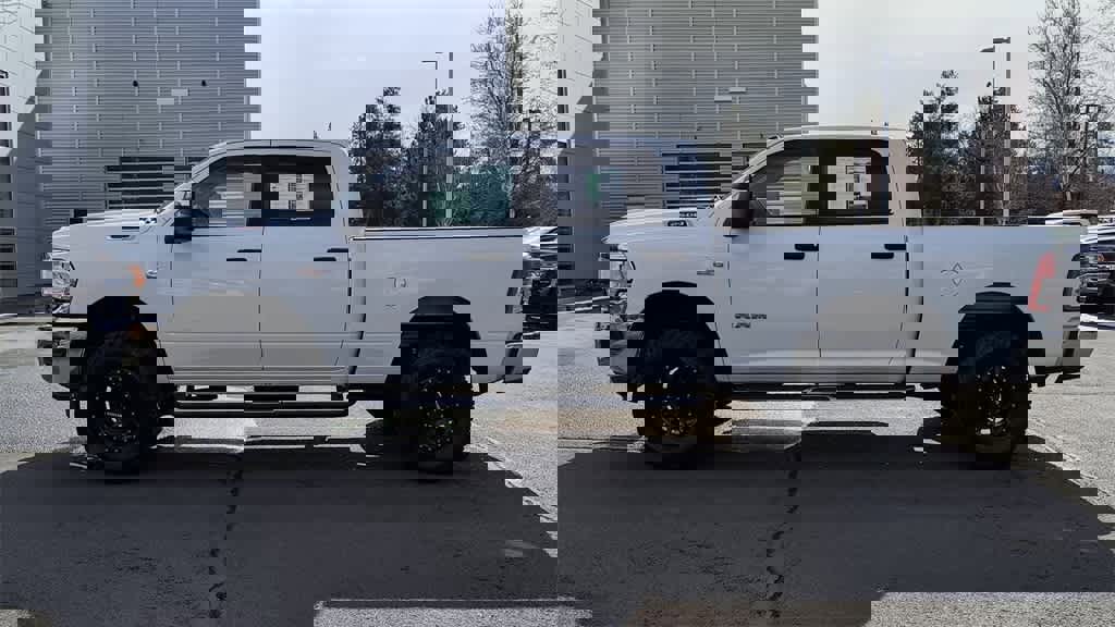 Used 2024 RAM 2500 Big Horn image 5