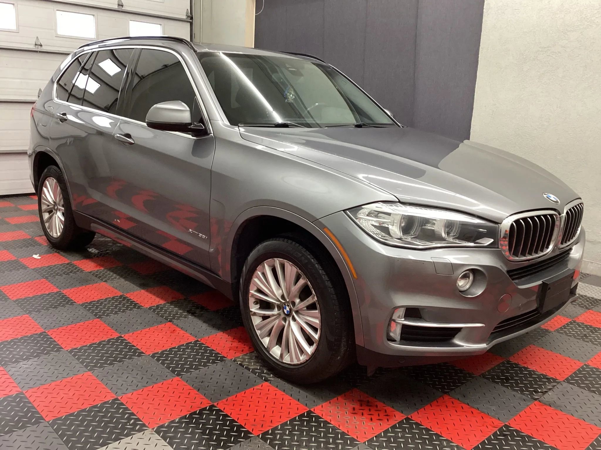 Used 2016 BMW X5 xDrive35i image 2