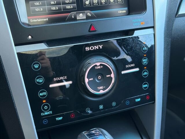 Used 2015 Ford Explorer Sport w/ Equipment Group 401A AWD/4WD image 26