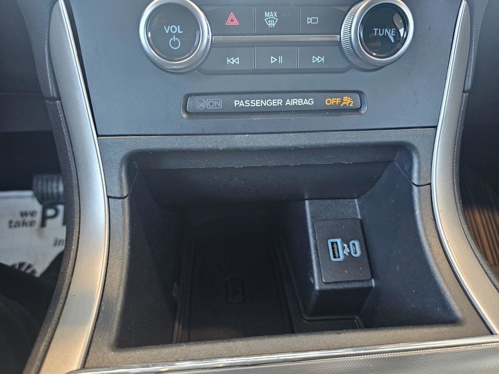 Used 2022 Ford Edge SEL w/ Convenience Package image 69