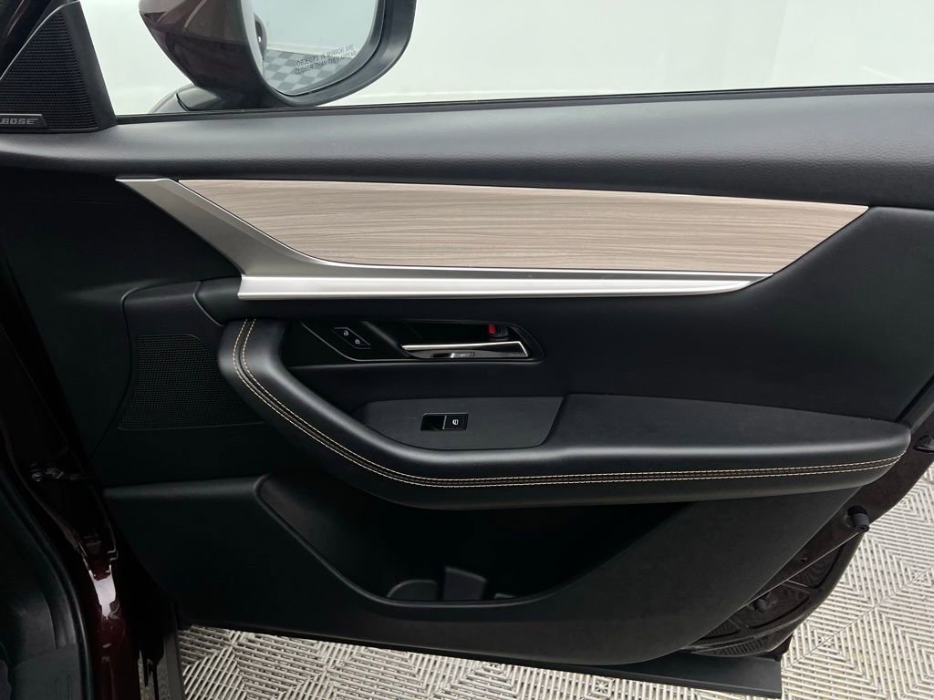 Used 2024 MAZDA CX-90 Plug-In Hybrid w/ Premium Pkg image 29