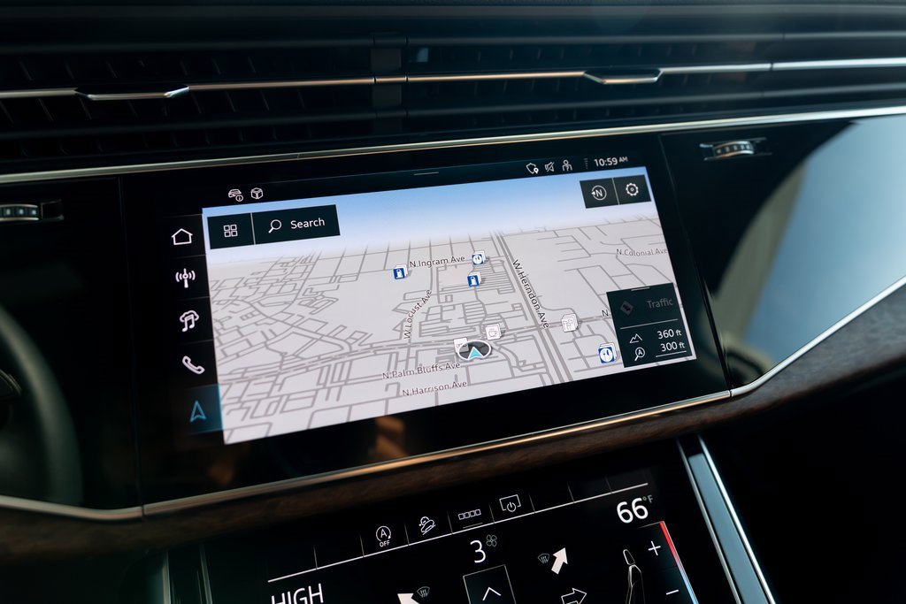 Used 2025 Audi Q7 3.0T Premium w/ Convenience Package image 8