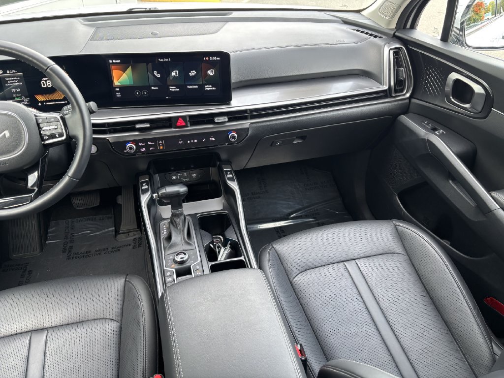 Used 2025 Kia Sorento EX AWD/4WD image 22