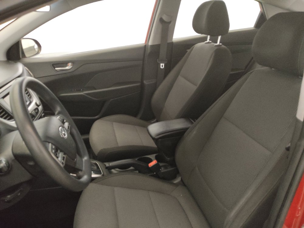Used 2018 Hyundai Accent SE FWD image 17