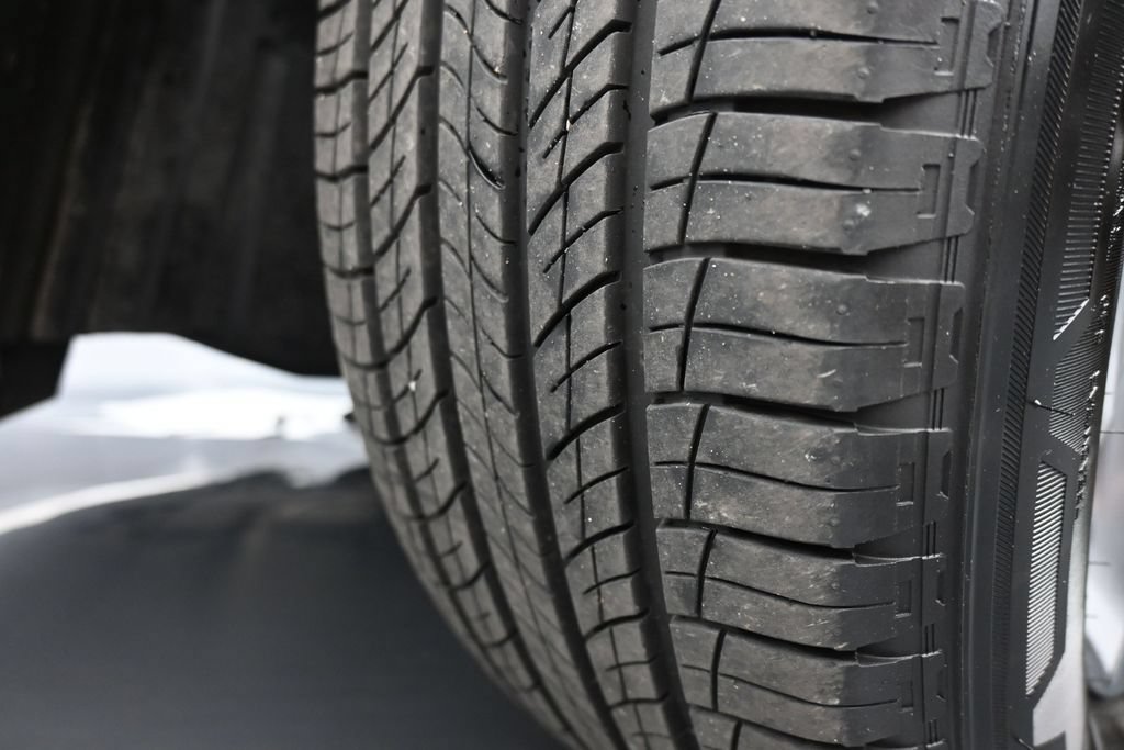 Certified 2025 Honda Pilot EX-L image 17
