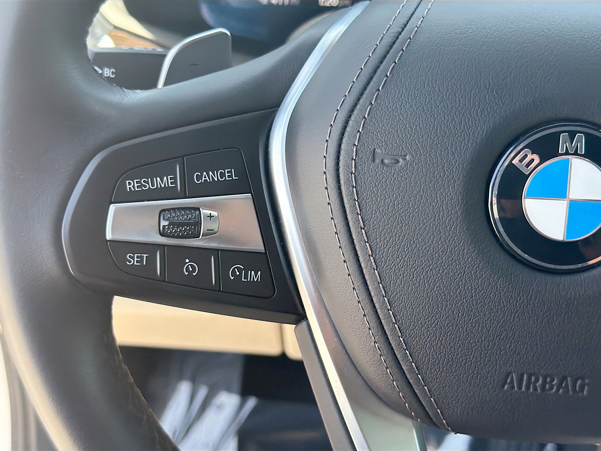 Used 2021 BMW X5 sDrive40i w/ Premium Package image 39