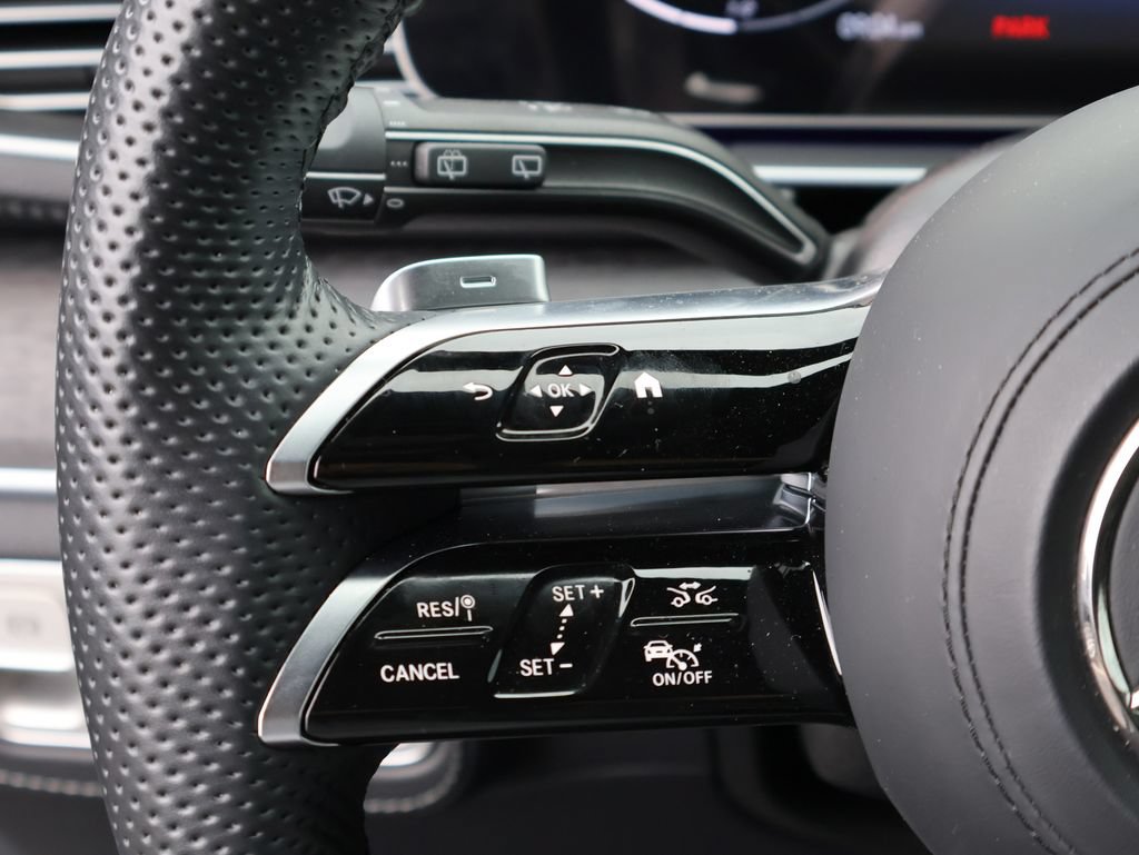 Used 2024 Mercedes-Benz GLS 580 4MATIC image 35