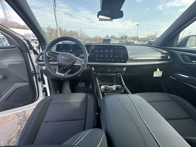 New 2026 Chevrolet Traverse LT w/ Midnight/Sport Edition FWD image 21