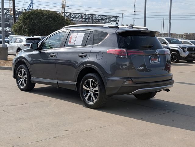 Used 2016 Toyota RAV4 XLE w/ Convenience Package FWD image 8