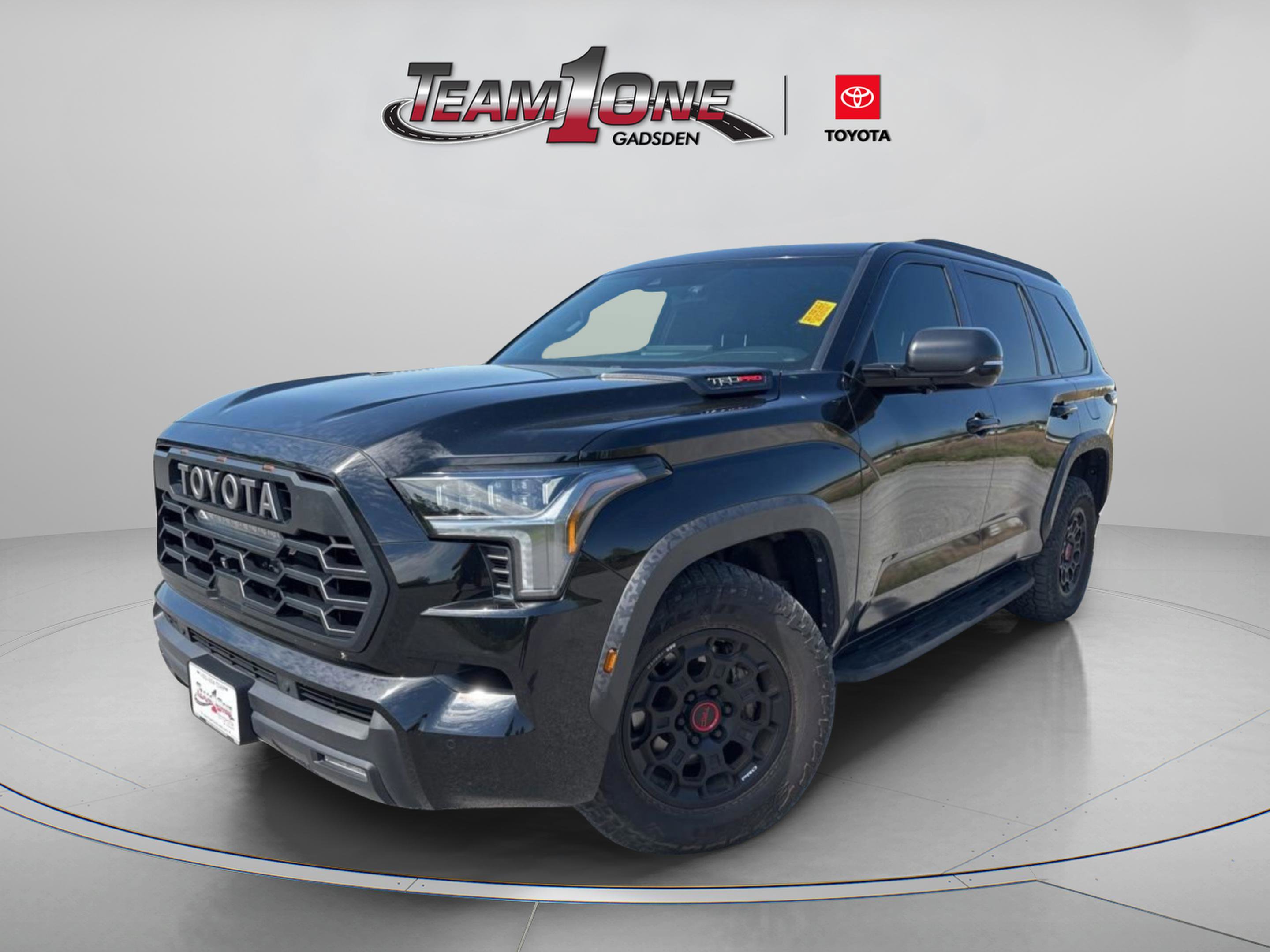 Used 2024 Toyota Sequoia TRD Pro AWD/4WD image 4