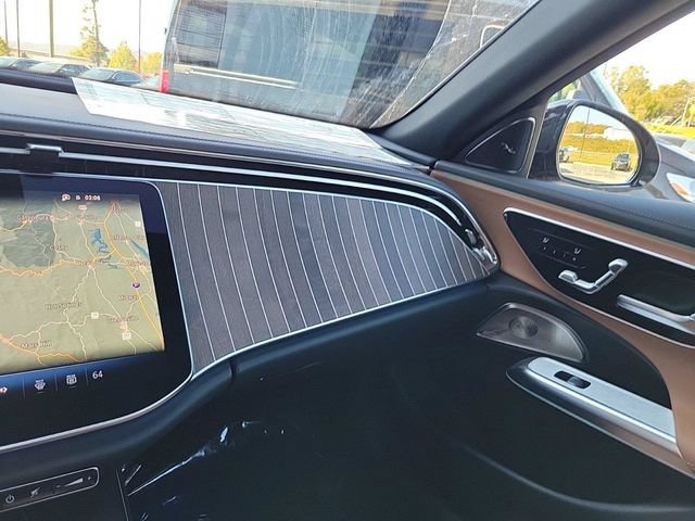 Certified 2025 Mercedes-Benz E 350 4MATIC Sedan image 28