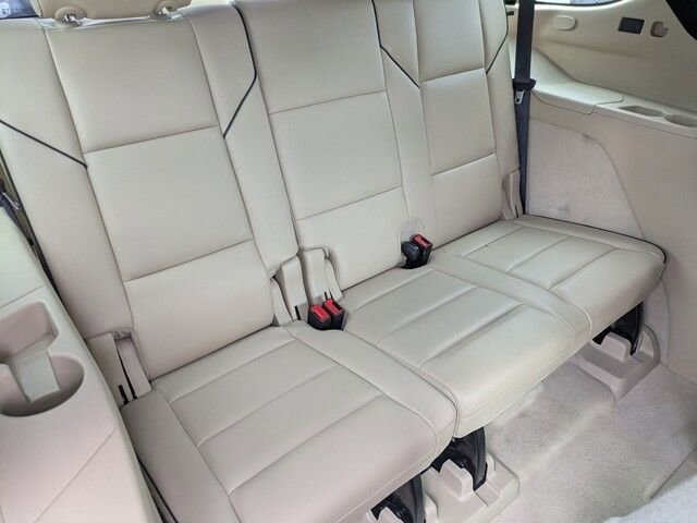 Used 2021 Cadillac Escalade Premium Luxury image 31