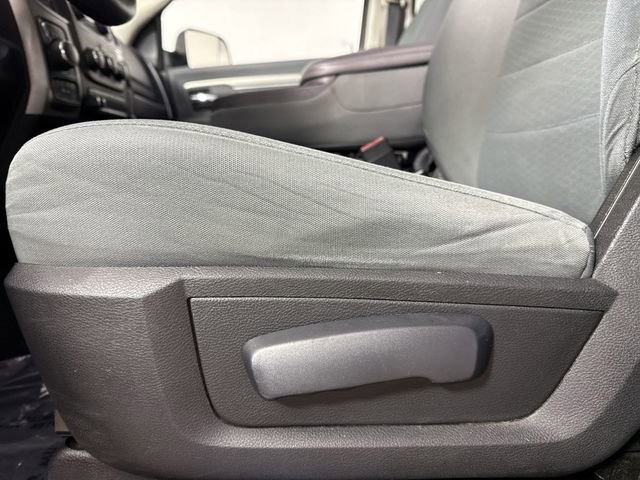 Used 2017 RAM 1500 Classic SLT AWD/4WD image 20