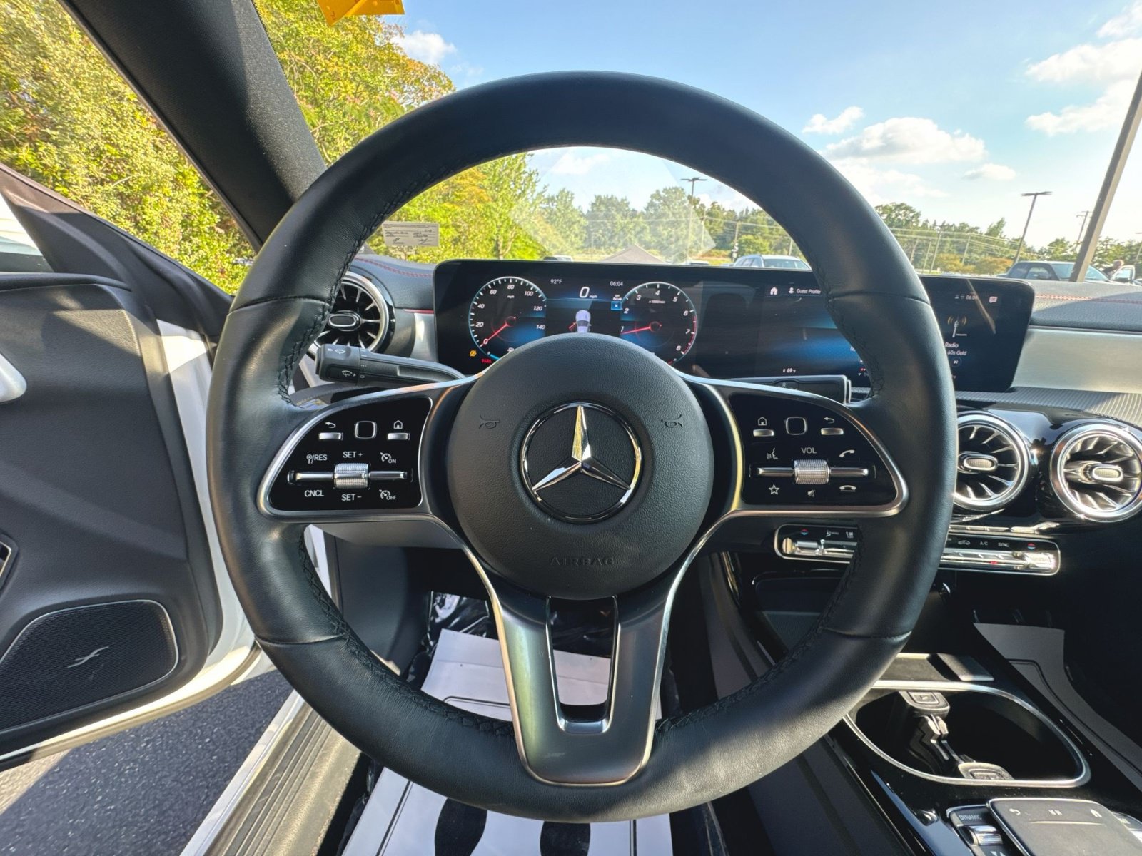 Used 2023 Mercedes-Benz CLA 250 image 17