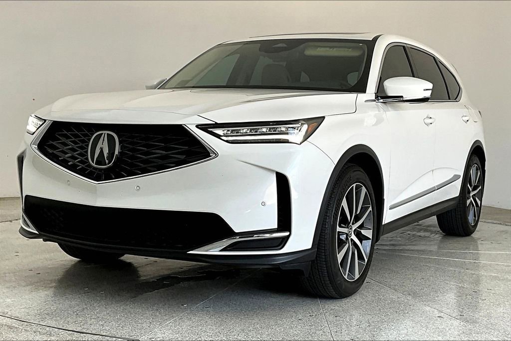 Certified 2026 Acura MDX w/ Technology Package FWD image 42