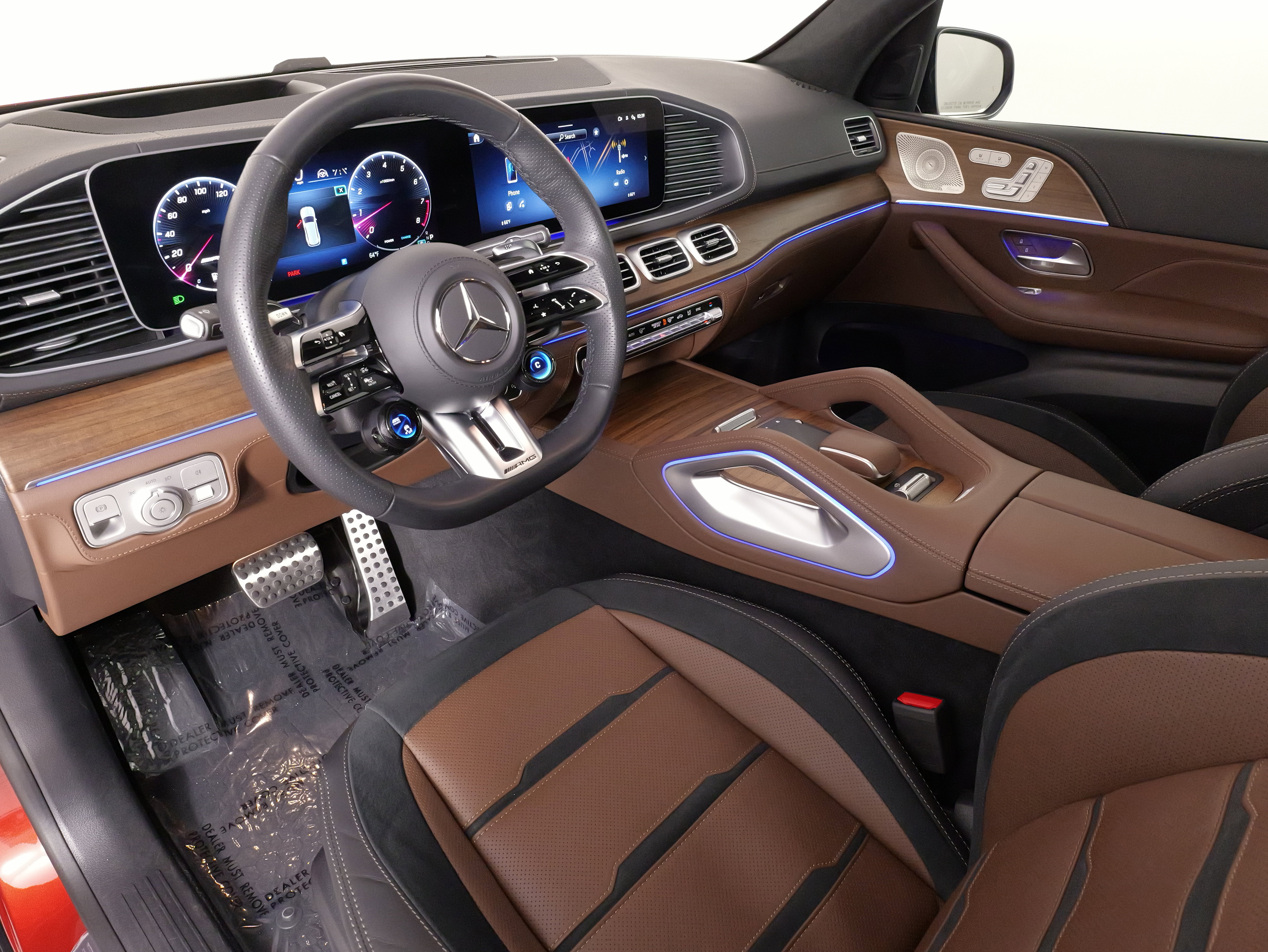 Used 2025 Mercedes-Benz GLS 63 AMG 4MATIC image 31