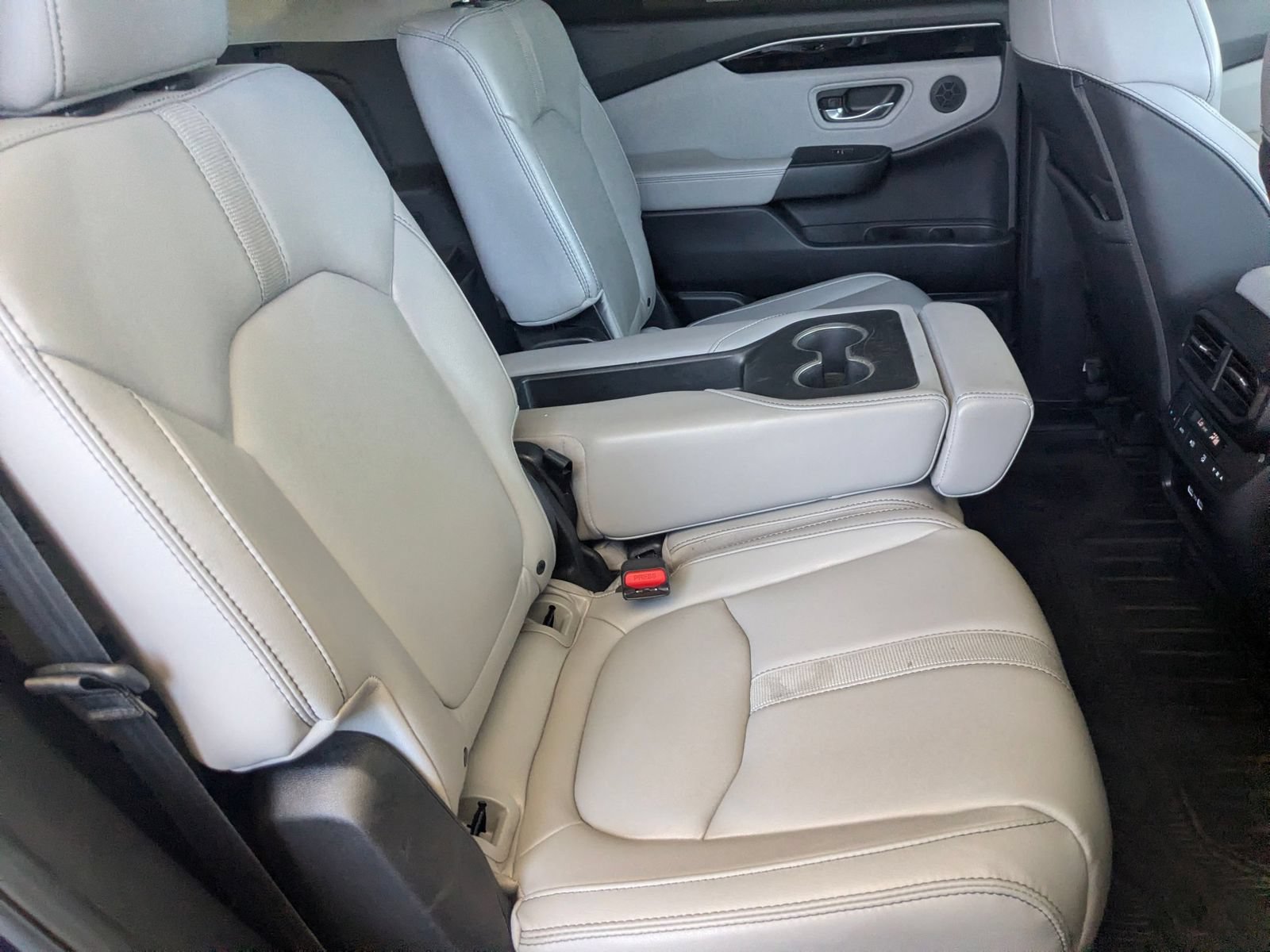 Used 2023 Honda Pilot EX-L image 23