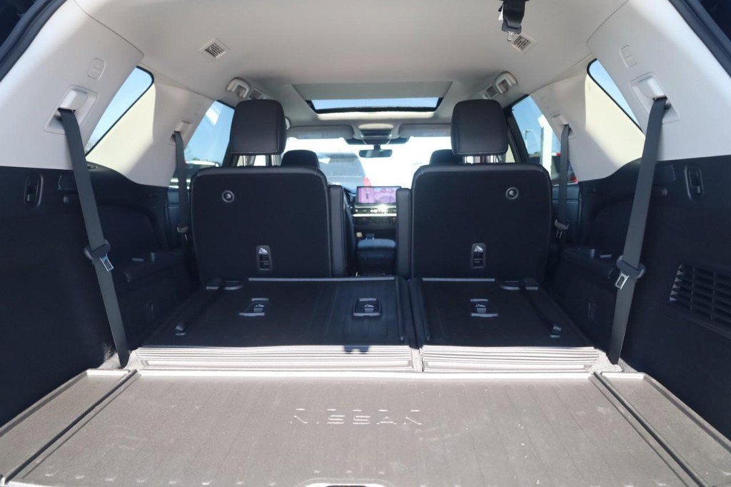 New 2026 Nissan Pathfinder Platinum AWD/4WD image 23