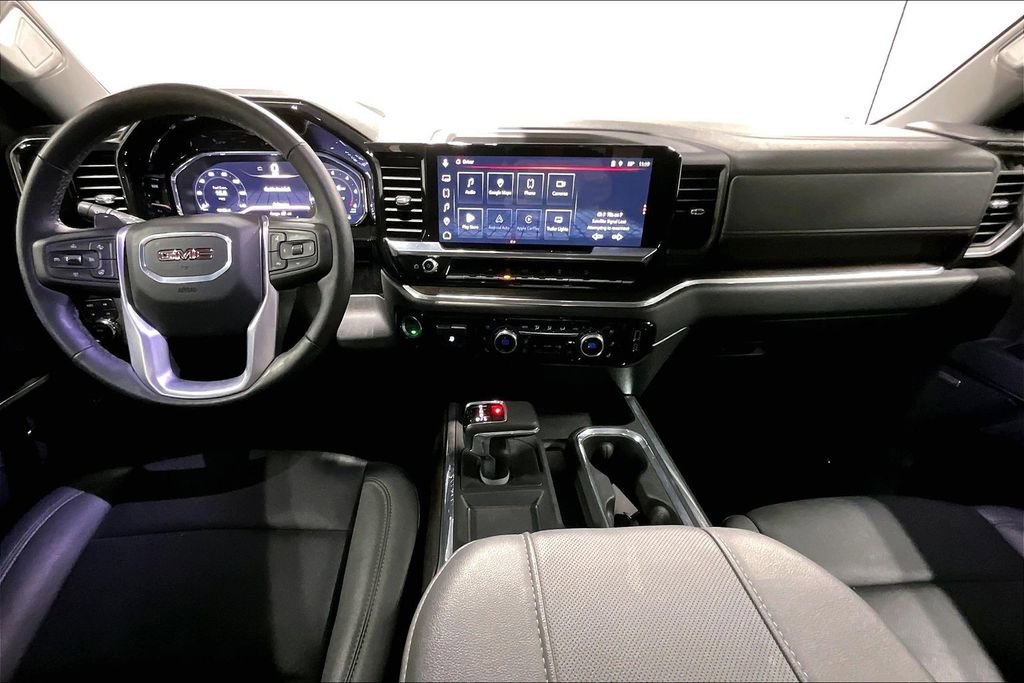 Used 2025 GMC Sierra 1500 SLT image 18