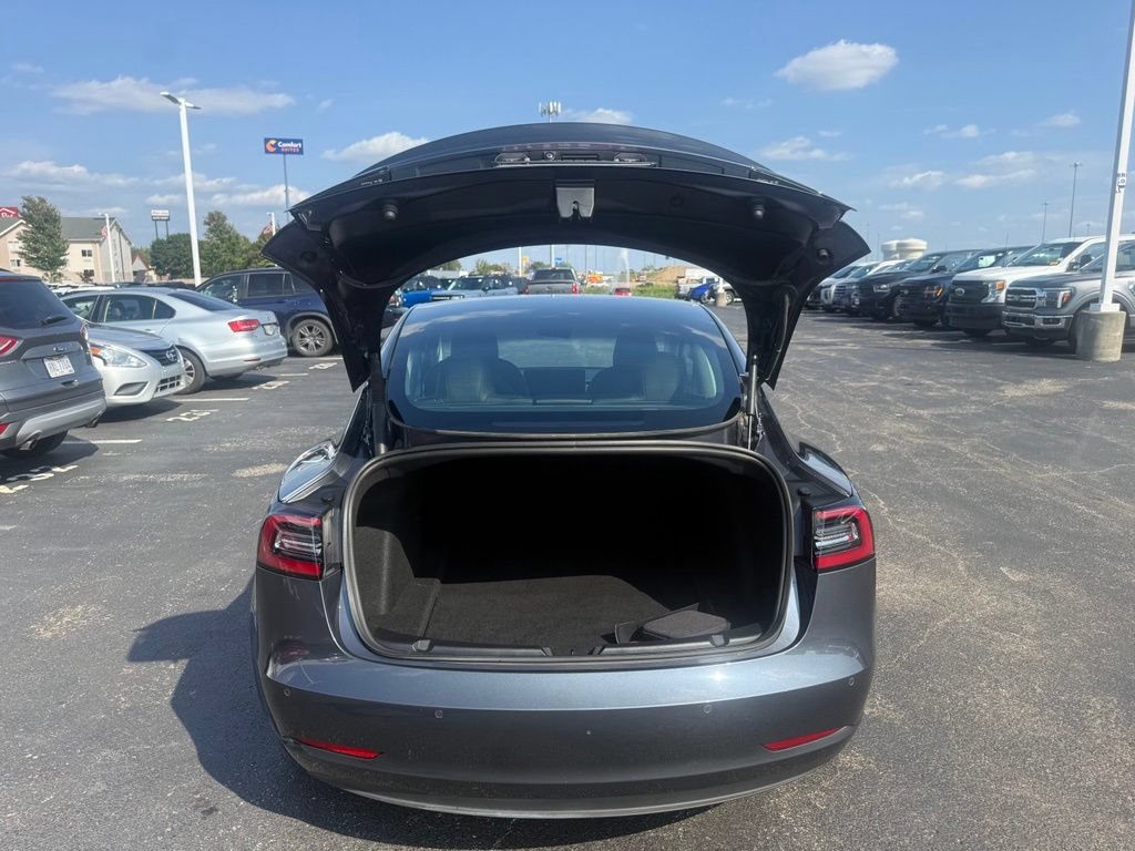 Used 2022 Tesla Model 3 Long Range AWD/4WD image 30