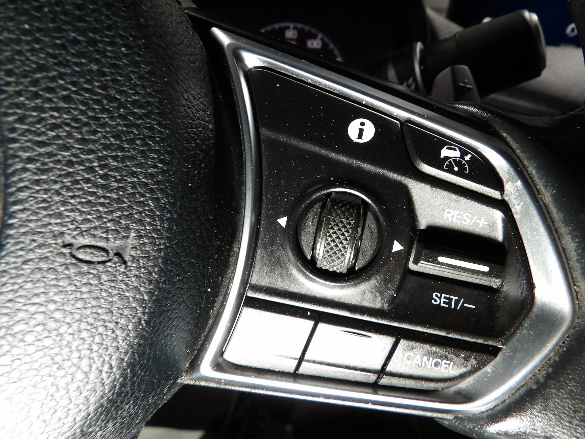 Used 2021 Acura TLX 2.0 Sedan 4D image 25