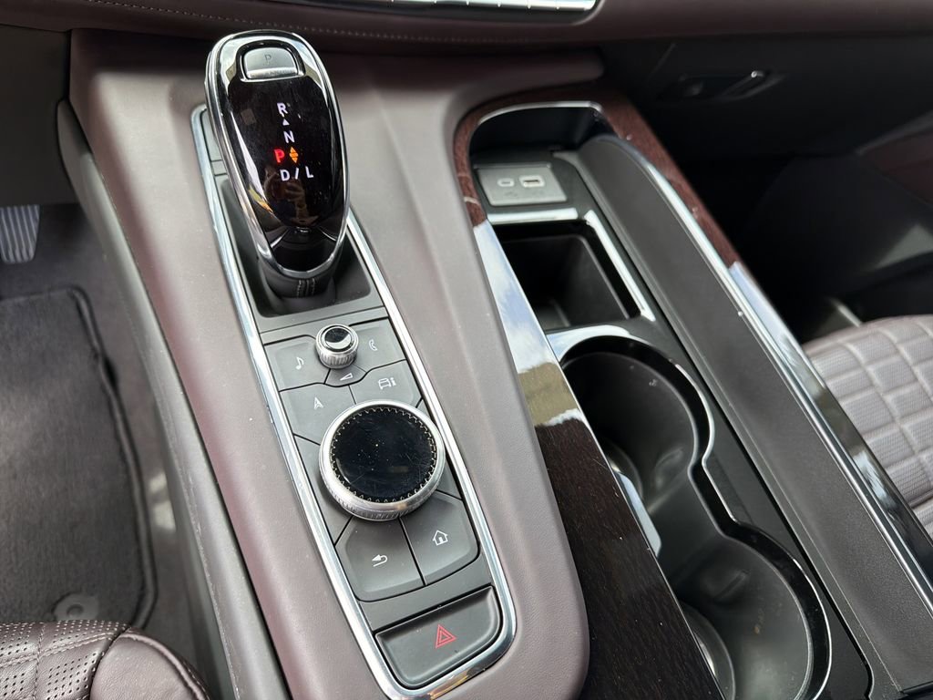 Certified 2024 Cadillac Escalade Sport Platinum w/ LPO, ONYX Package AWD/4WD image 21