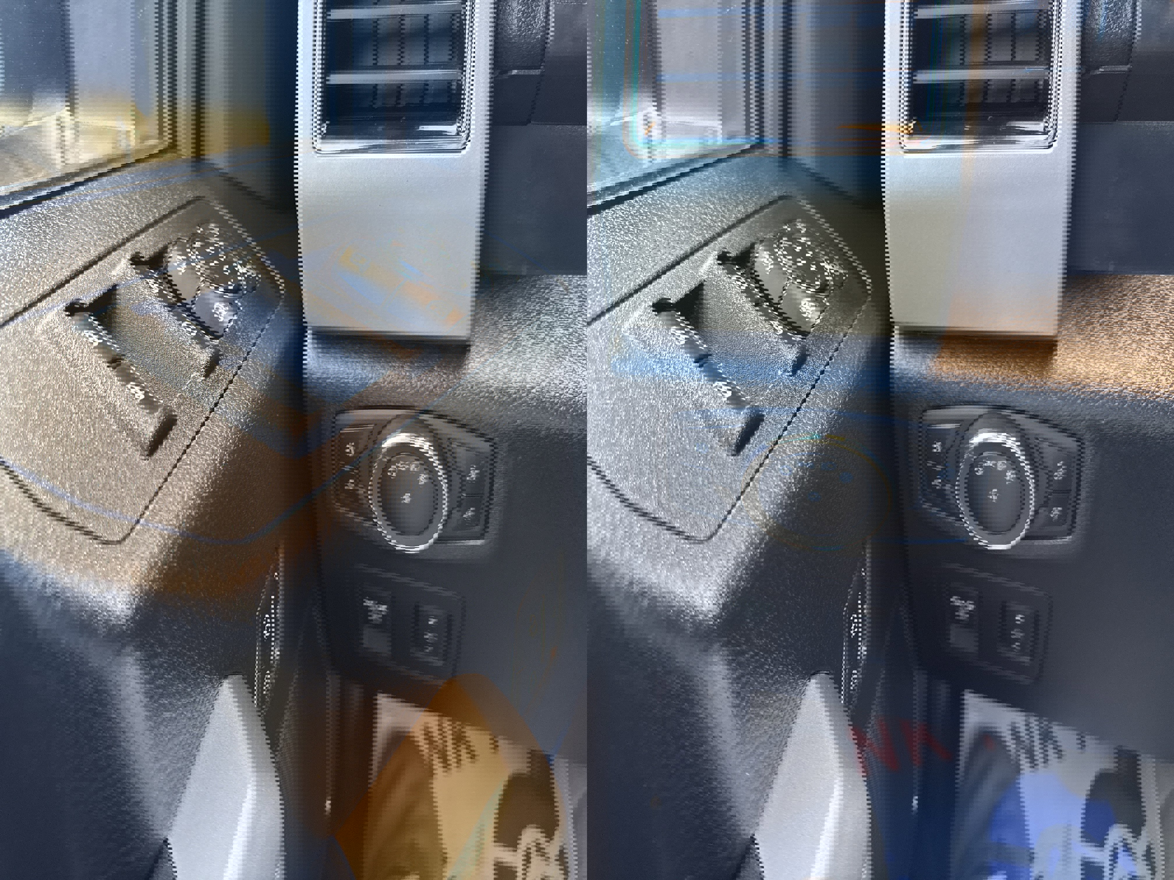 Used 2020 Ford F150 Lariat image 31