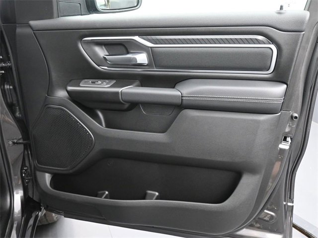 New 2026 RAM 1500 4x4 Crew Cab image 20