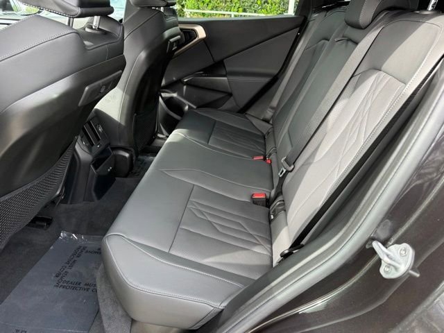 Used 2025 BMW X3 xDrive30i w/ Premium Package image 32