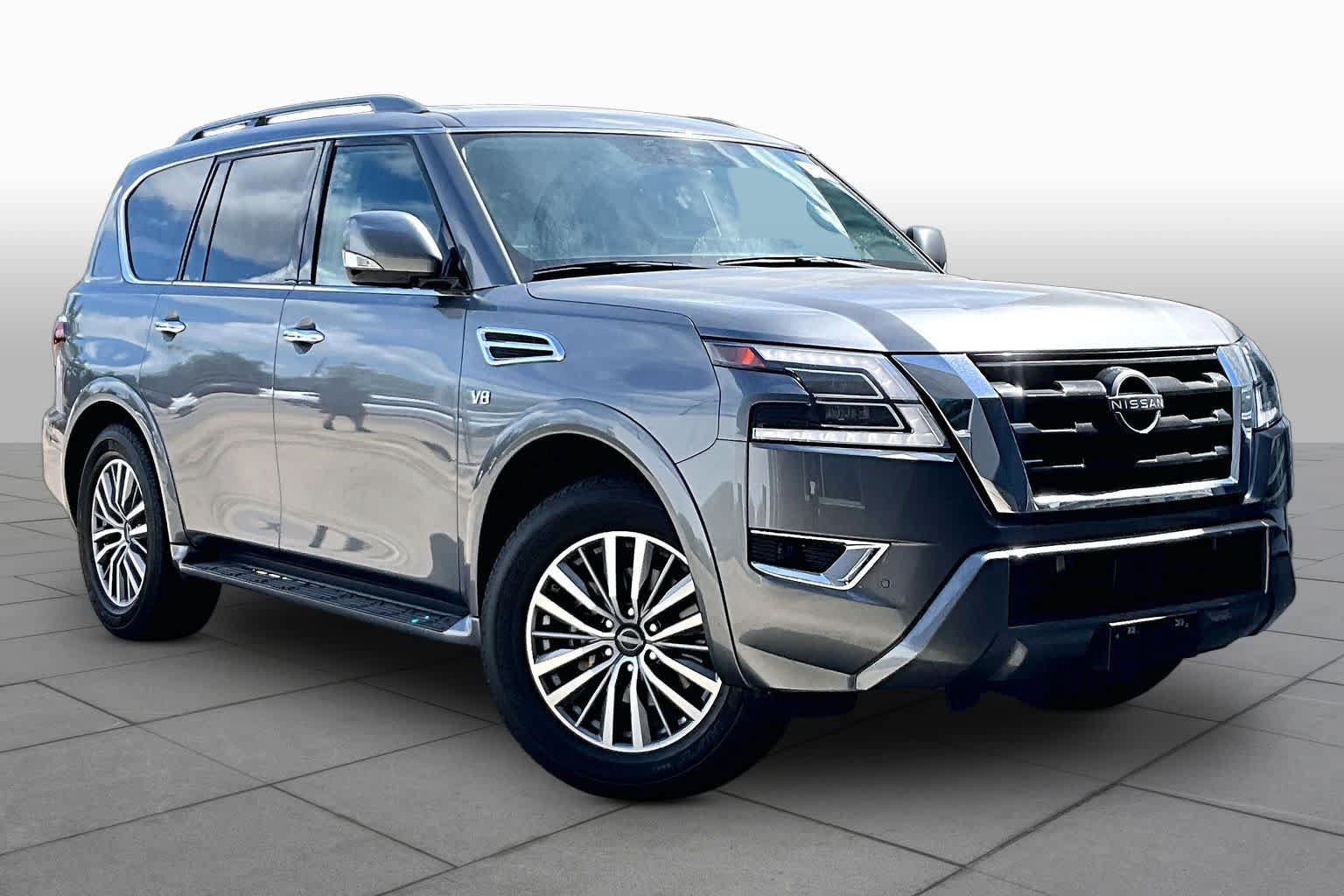 Used 2022 Nissan Armada SV w/ SV Appearance Package RWD image 3