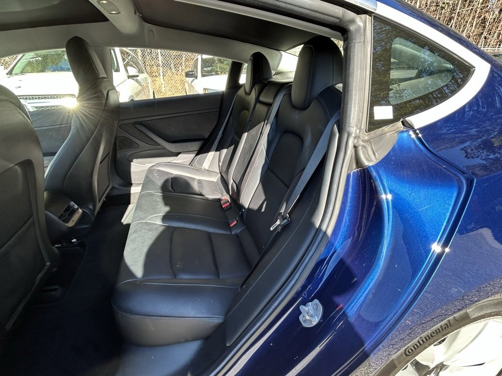 Used 2018 Tesla Model 3 Long Range image 10