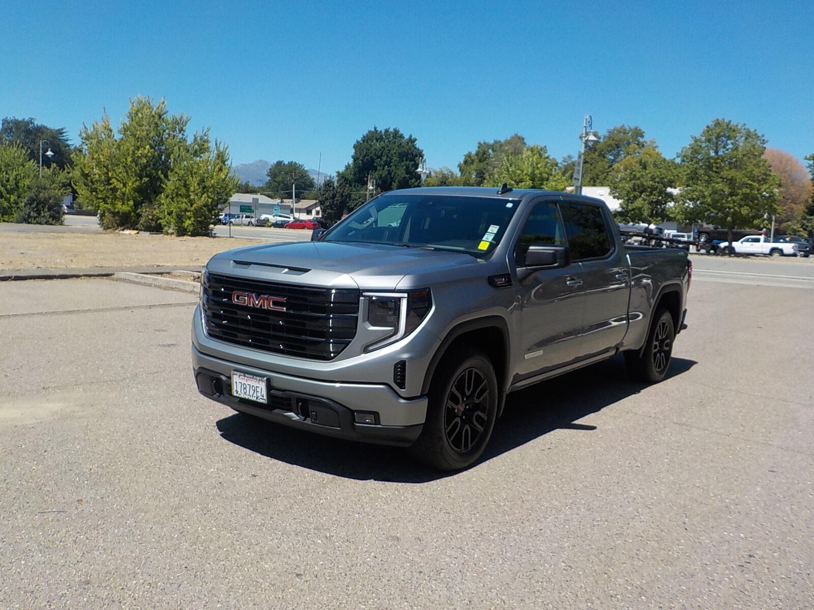 Used 2025 GMC Sierra 1500 Elevation w/ Preferred Package AWD/4WD image 20