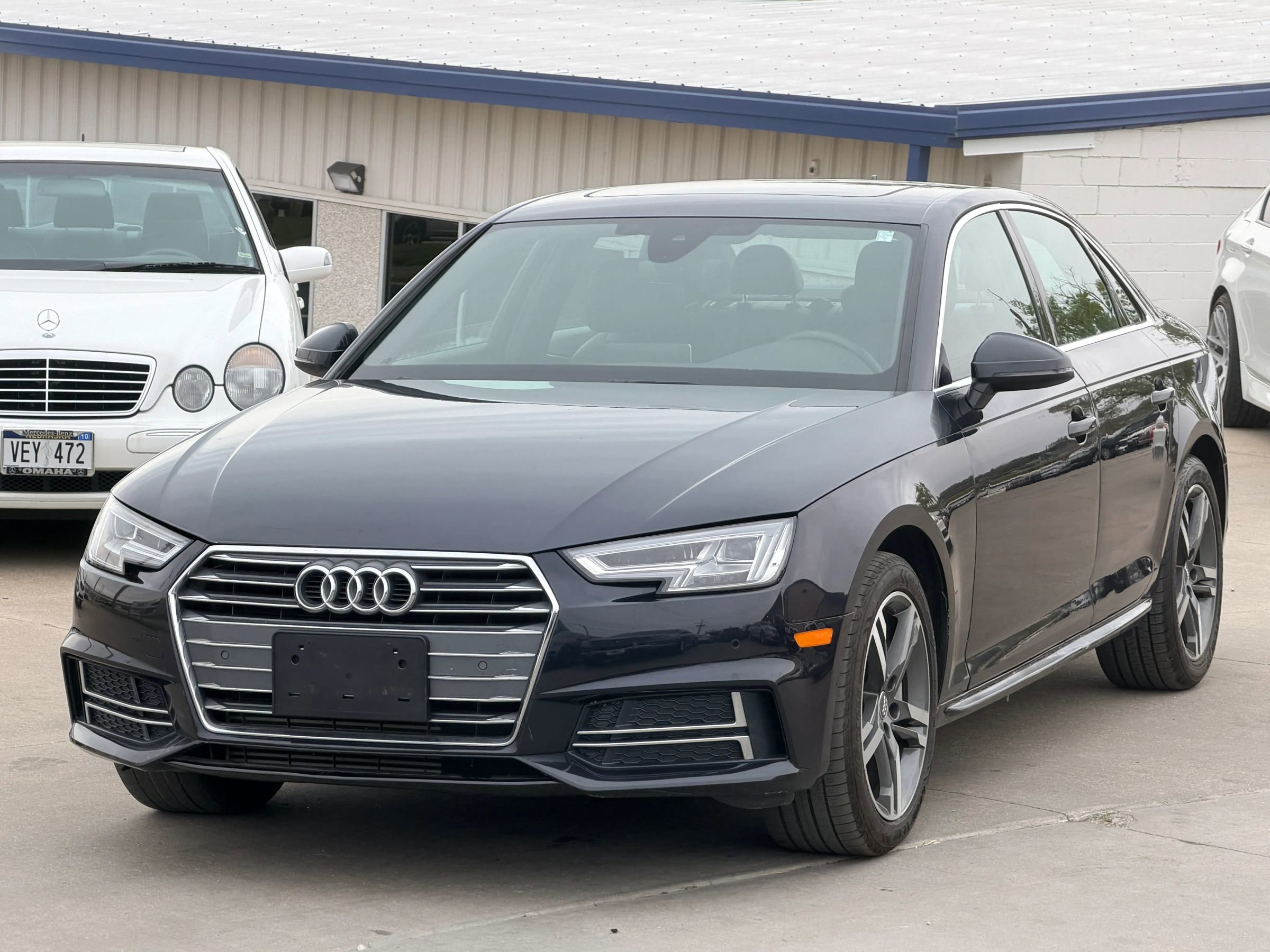 Used 2017 Audi A4 2.0T Premium Plus w/ Premium Plus Package FWD image 1