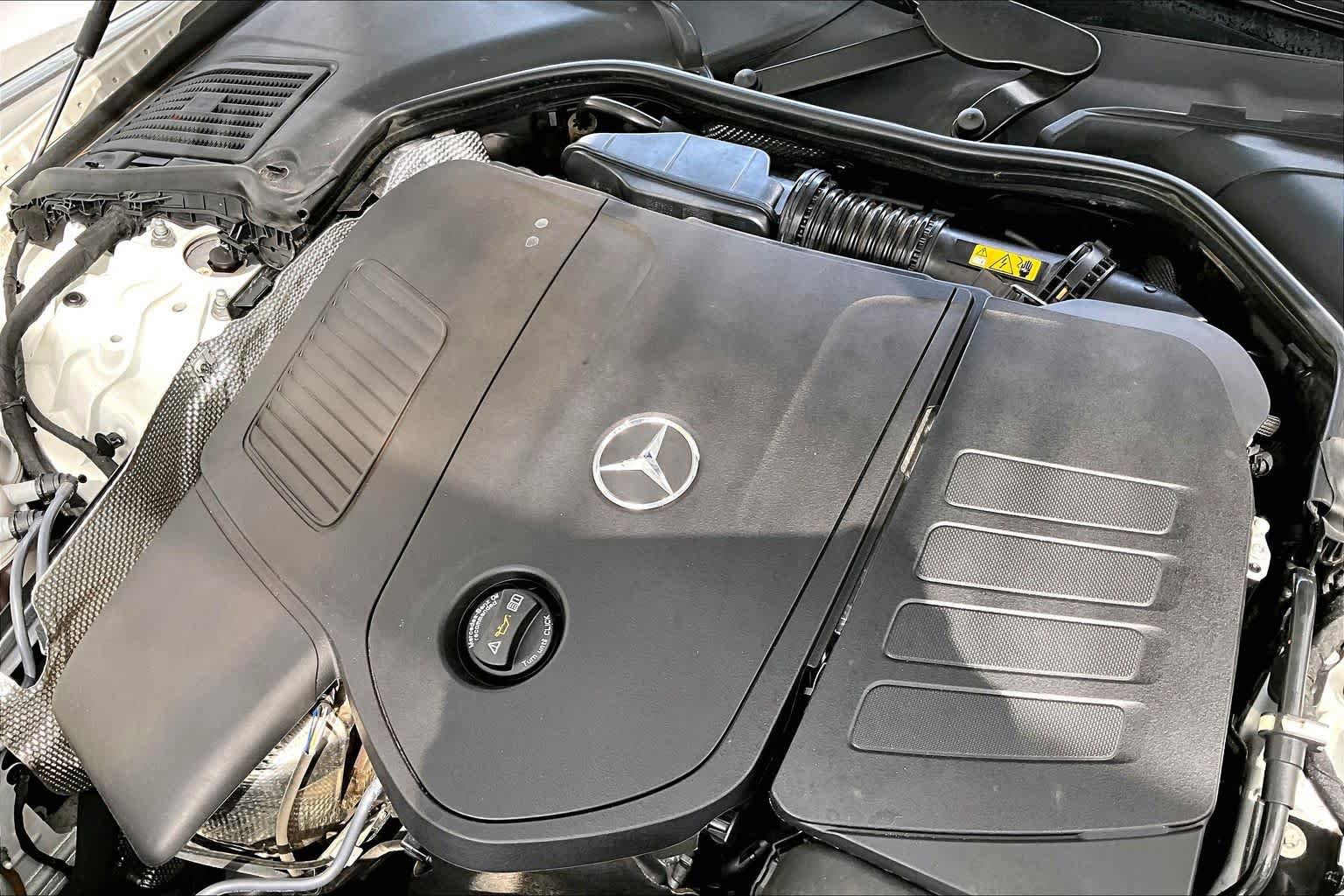 Certified 2023 Mercedes-Benz C 300 4MATIC Sedan image 33